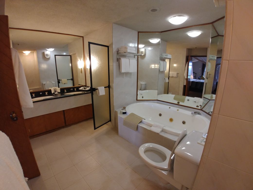 Elephant Hills Deluxe Bathroom